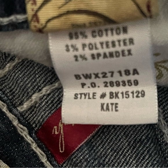 Buckle BKE Kate Stretch Denim Jeans Short Size 27 - Picture 7 of 10